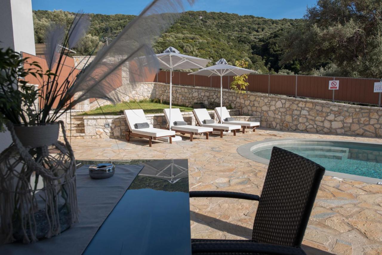 Mr Grey Luxury Villa Spartokhórion Exteriör bild