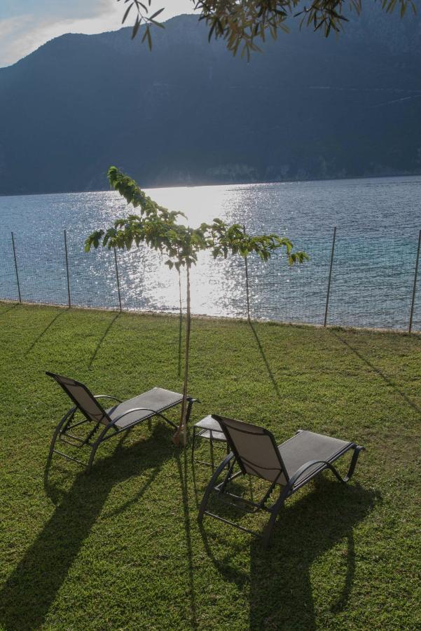 Mr Grey Luxury Villa Spartokhórion Exteriör bild