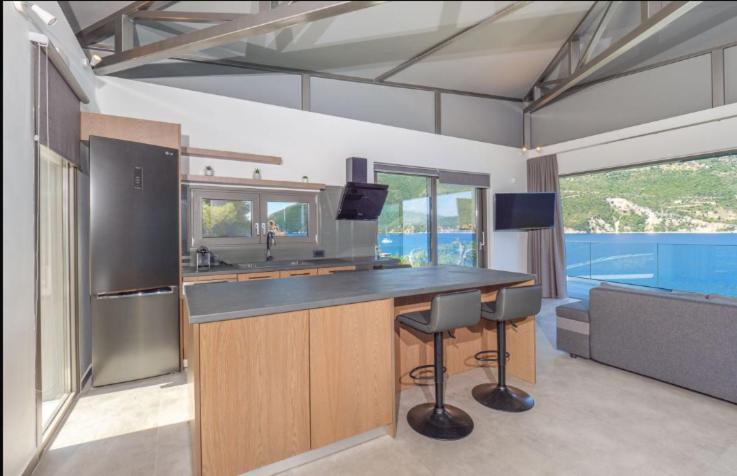 Mr Grey Luxury Villa Spartokhórion Exteriör bild