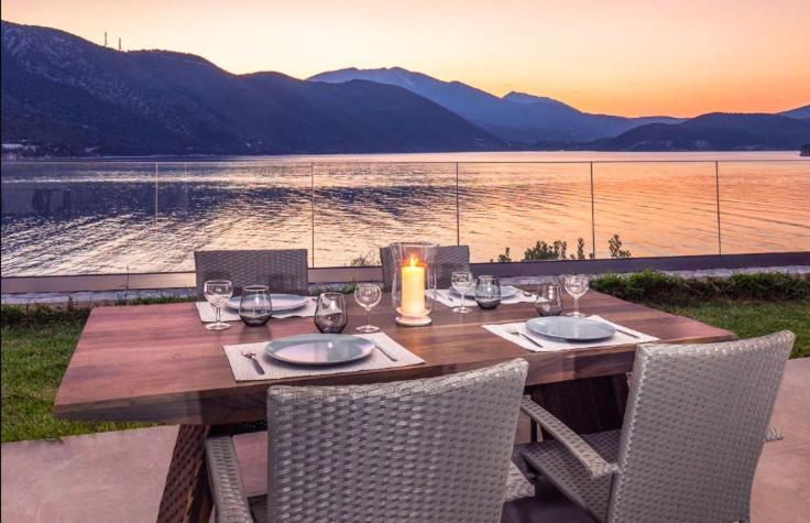 Mr Grey Luxury Villa Spartokhórion Exteriör bild